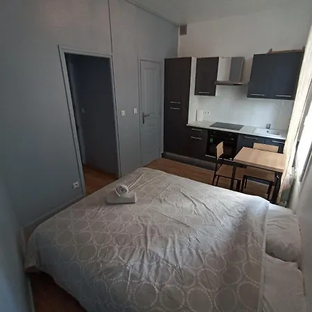 Апартаменты Cosy - Hypercentre - 20 Min To Paris
